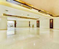 Fabhotel Solitaire Inn