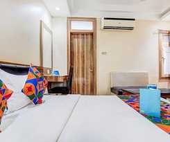 Fabhotel Ct Palace
