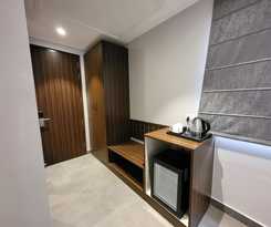BELVEDERE SUITES