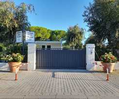 Ibiscus Beach Village