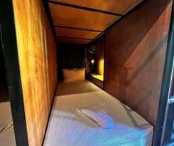 Mangroove Bay Boutique Hostel
