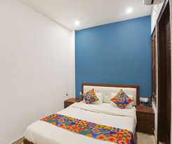 Hotel Fabhotel Usha Continental