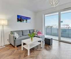 Bastion Wałowa by Q4Apartments