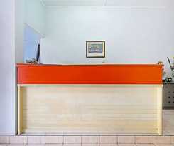 Super OYO 91350 Garden Hostel