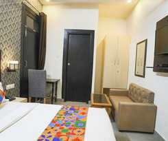 Hotel FabThe Diamond