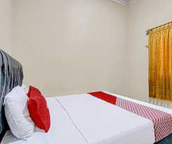 OYO 92459 Cahyo Kost 2