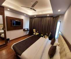 Hotel Forest View by DLs