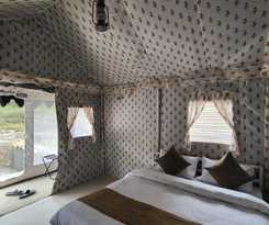 Hotel SUMMER CAMPS MANALI