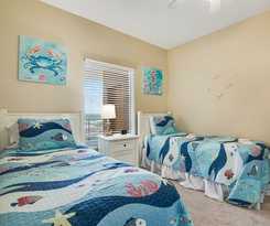 Hotel Splash Resort Condos by TO