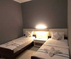 HOTEL IRAA