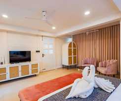 MADEMOISELLE BOUTIQUE HOTEL and CAFE