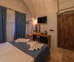  Escape Cave Suites