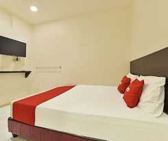 Hotel OYO 90806 Rumah Tumpangan Laut Selatan