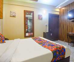 FabExpress Corinthia Boutique Rooms, Candolim Beach