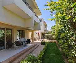 Rujia Chinese Homestay