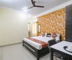 Fabhotel Radhika Inn
