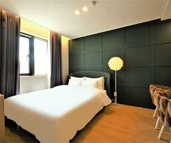 Hotel DELAMOUR