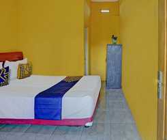 Hotel SPOT ON 92827 Anisah Adil Homestay Syariah