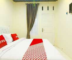 Hotel OYO 90978 Khalifi Guesthouse Syariah