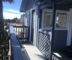 Monterey Fireplace Inn