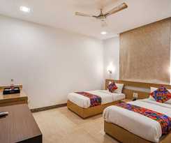 Hotel Fabexpress Vasundhara Suits