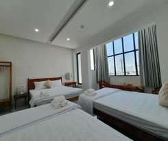 Hotel HERO HOSTEL and BILLIARDS