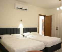 White Palace Motel EG