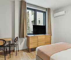 limehome Athens Solonos