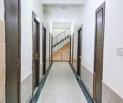 Fabhotel Prashant Palace
