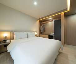 Hotel Hound Gimhae Samgye