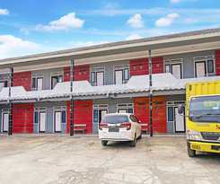 OYO 92893 Santana Residence Syariah
