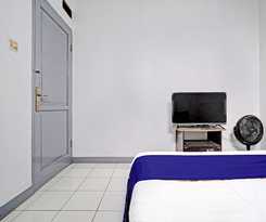 OYO 92512 Atlanta Guesthouse