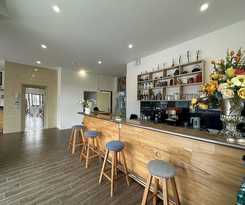 Capital O 1208 Phong Van Villa
