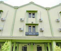 Hotel OYO Life 2508 Alba Suites Homestay Syariah