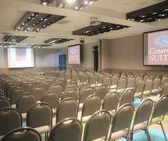 Hotel Comfort Suites Flamboyant