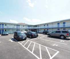 Seashire Inn and Suites