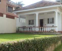 Hotel Lake Breeze House