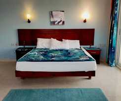 Boulevard Apartment