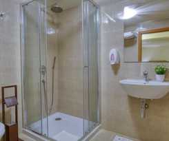 Beautiful 8-bed Golf Villa in Vilamoura, Algarve