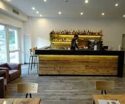 Active Alm Hotel