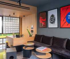 3 Pines Design Living