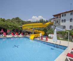 Silver Pine Hotel