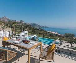  Villa Triscele 10 in Giardini Naxos