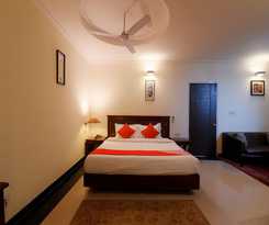 OYO 17097 Kenwood Resort