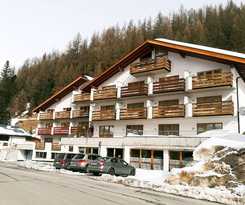 Hotel Alpina Mountain Resort