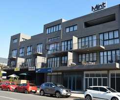 MINT Apartments Greenside