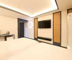 Hotel Gwangju Sinan Yeogiseo Jaja