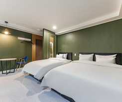 Hotel Cheongju Namuneulbo