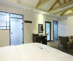 Hotel Gimhae Jangyu Aria