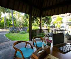 Hotel The Kirana Tembok